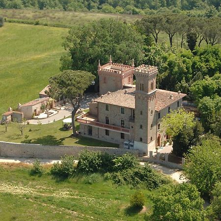 בית הארחה Città della Pieve 	Relais Castelluccio Palusse מראה חיצוני תמונה