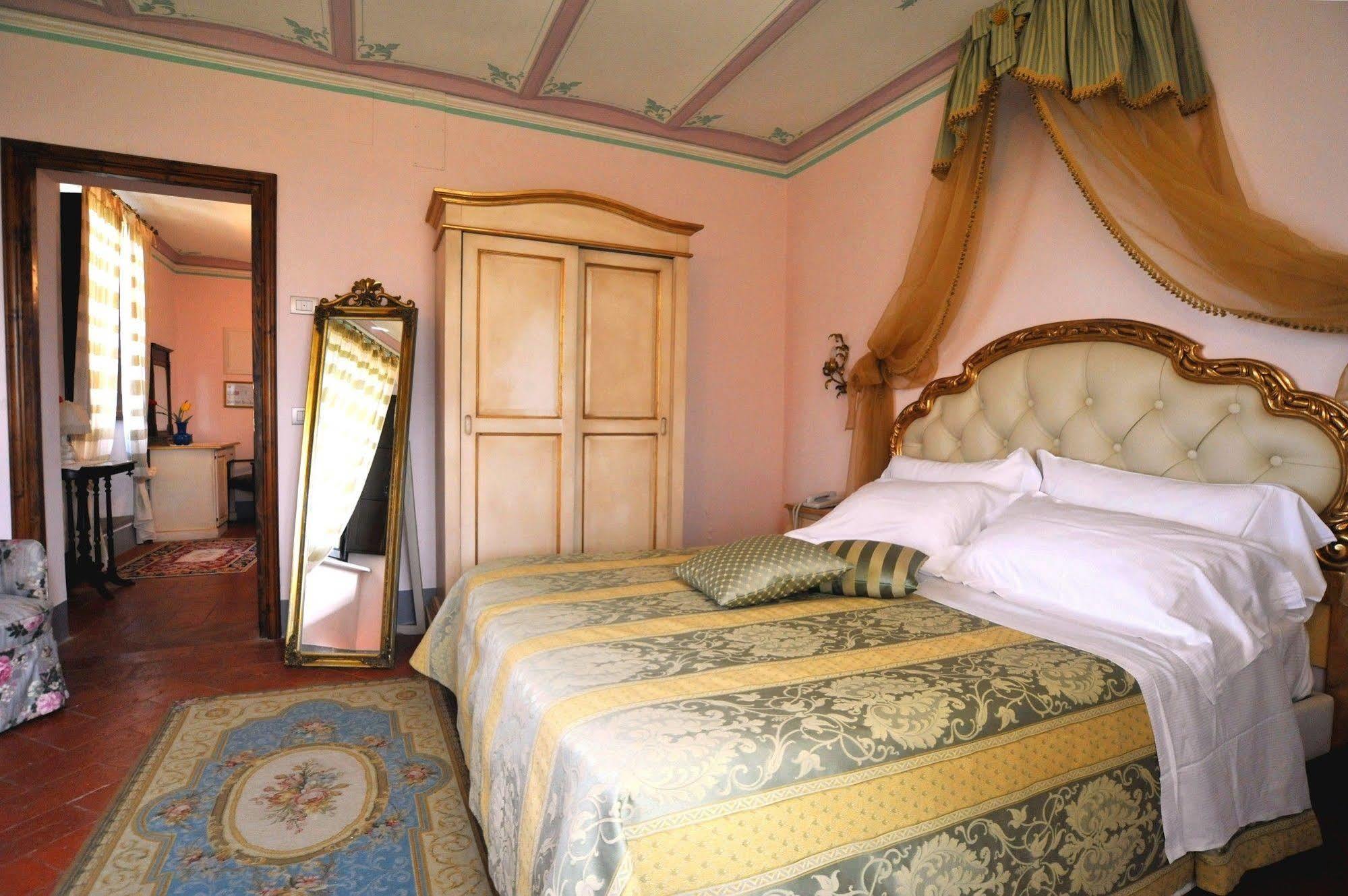 בית הארחה Città della Pieve 	Relais Castelluccio Palusse מראה חיצוני תמונה