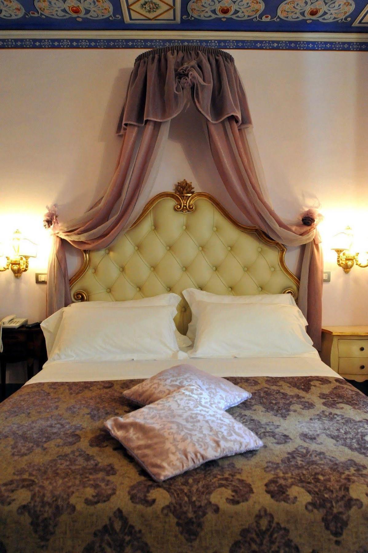 בית הארחה Città della Pieve 	Relais Castelluccio Palusse מראה חיצוני תמונה