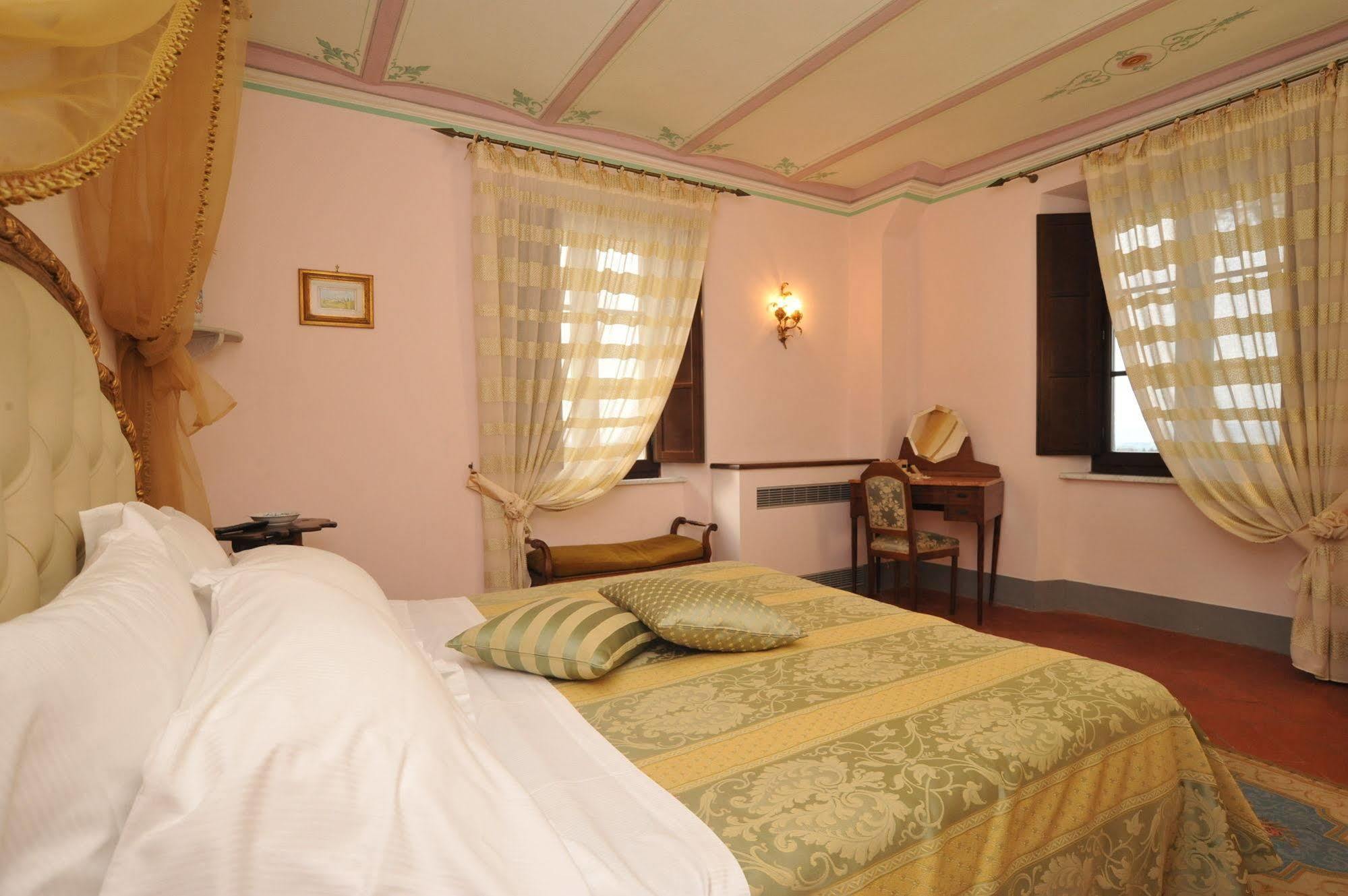 בית הארחה Città della Pieve 	Relais Castelluccio Palusse מראה חיצוני תמונה